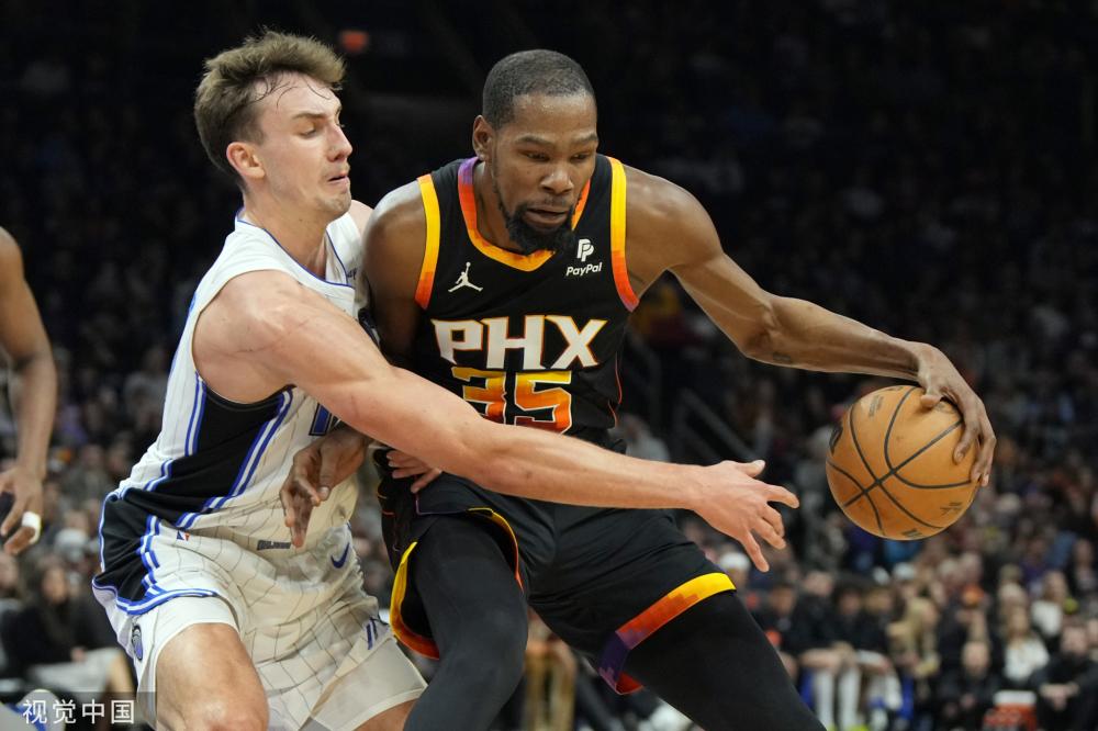 露头角的几 露头角的几